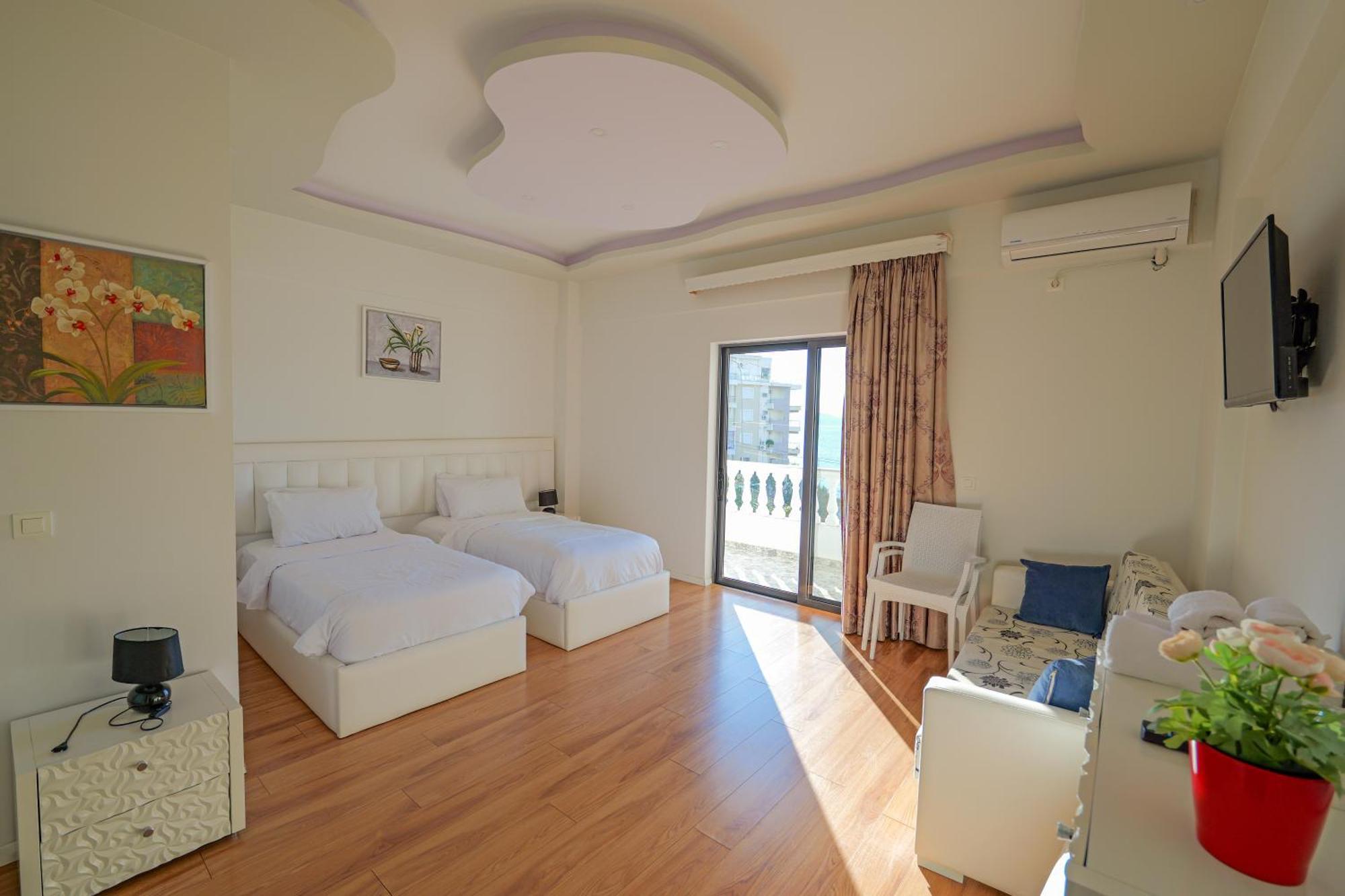 Iliria Hotel 4*