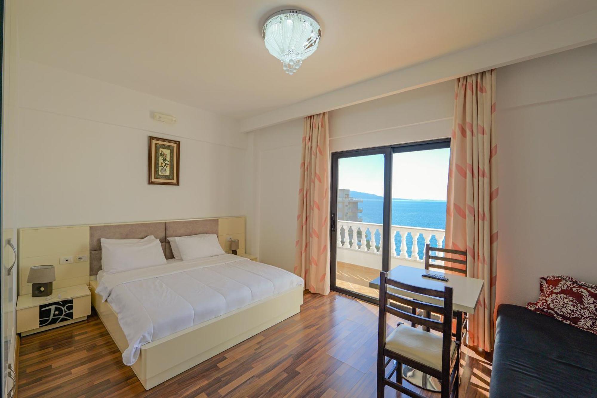 Hotel Iliria 4*