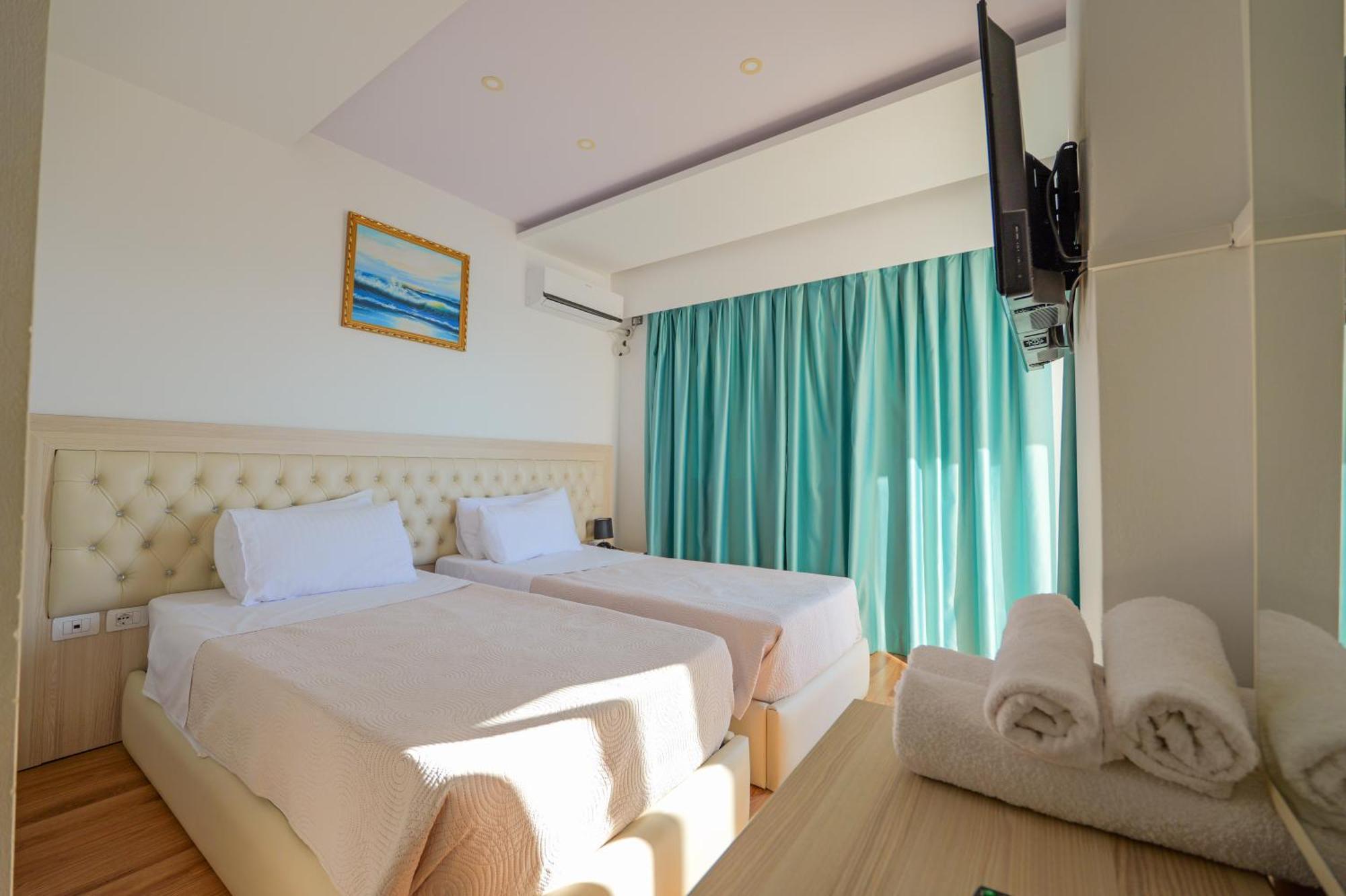 Hotel Iliria 4*