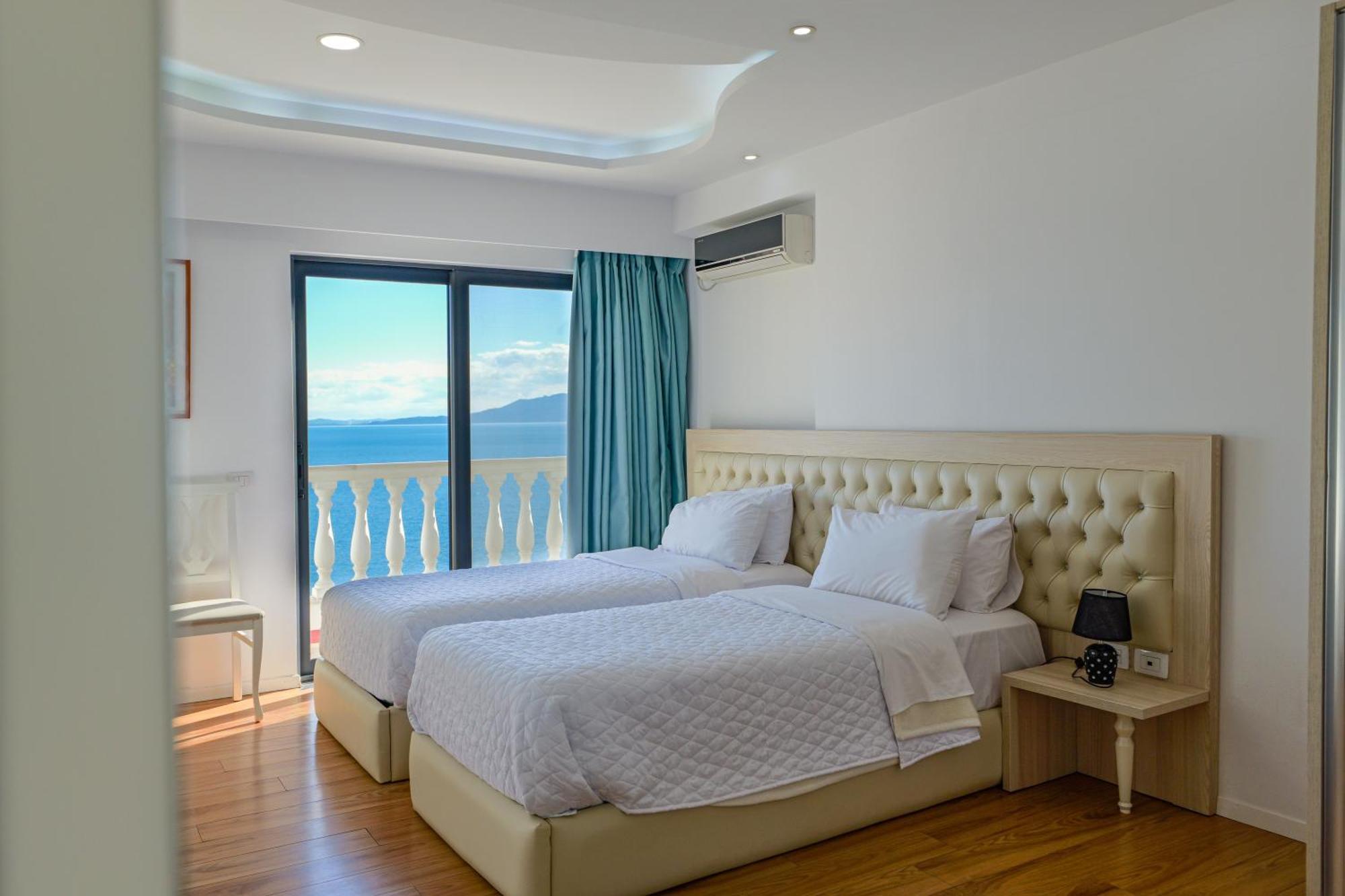 Iliria Hotel 4*