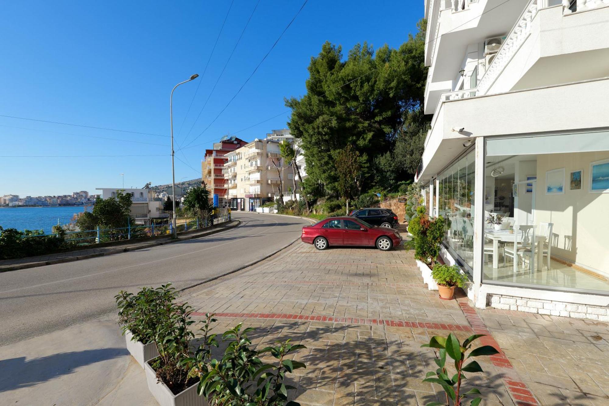 Iliria Hotel 4*